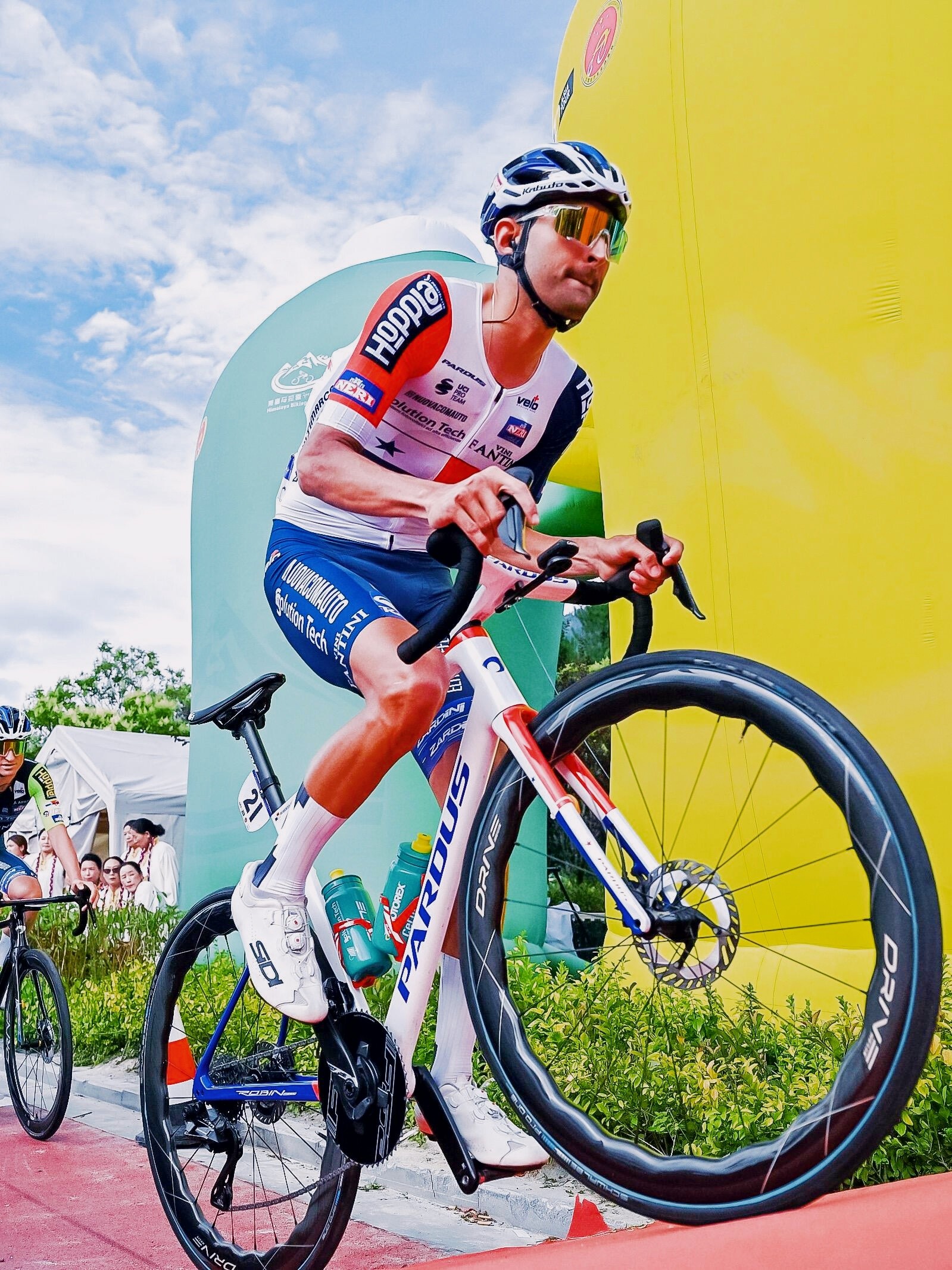 爱游戏手机版-冲刺阶段中超焦点战；马德里竞技外线爆发；震撼外界；赛季目标并未改变的简单介绍