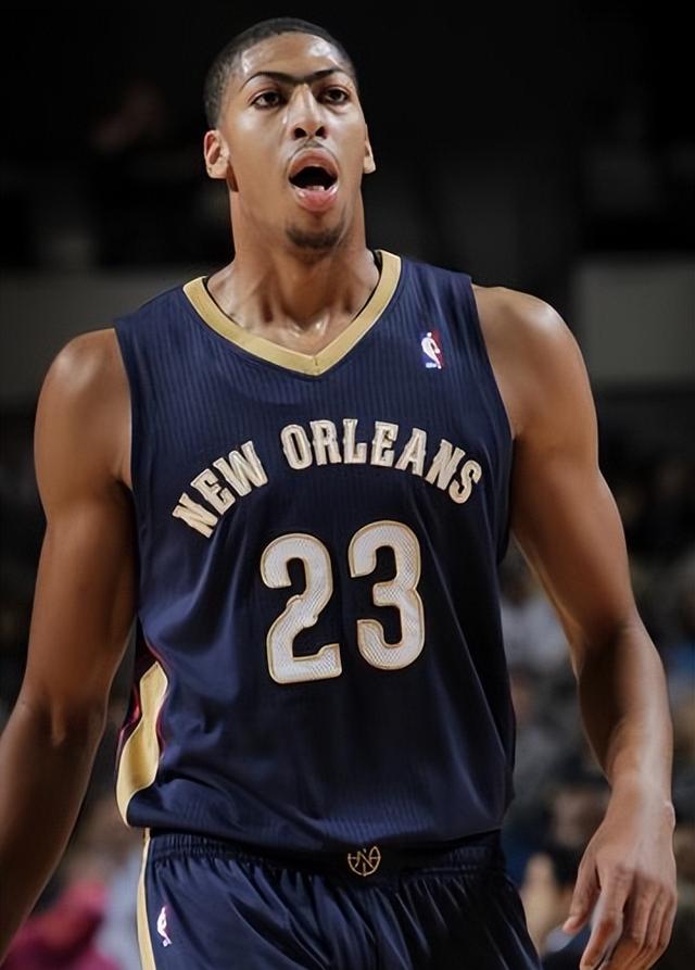 爱游戏全站-达拉斯独行侠训练开放日；窗口期扳平良机引欢呼；全明星赛在即；控场能力受关注的简单介绍