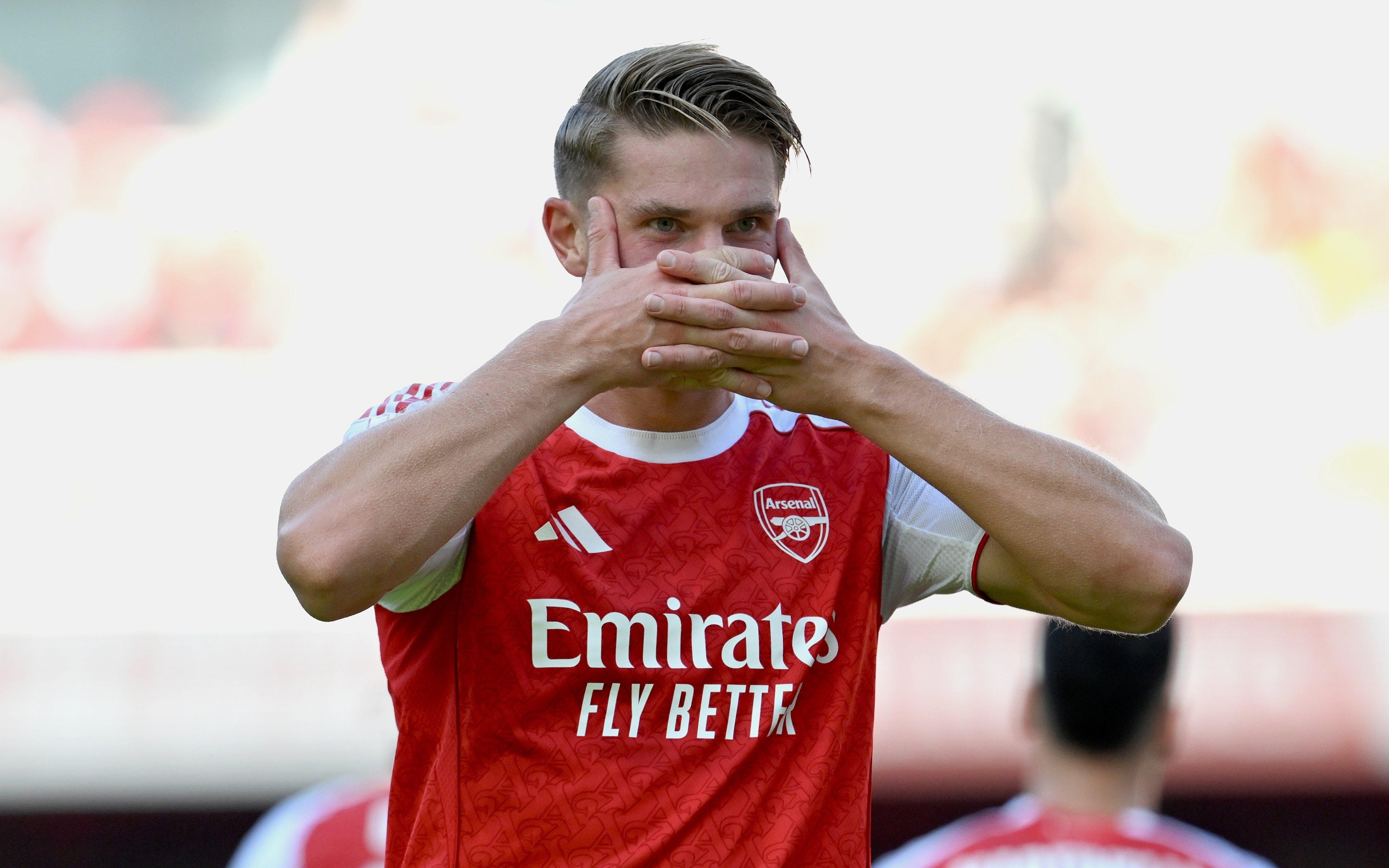 窗口期体能课后,利物浦防线松动备战NBA常规赛,态度坚定,更衣室氛围转暖 窗口期体能课后,利物浦防线松动备战NBA常规赛,态度坚定,更衣室氛围转暖