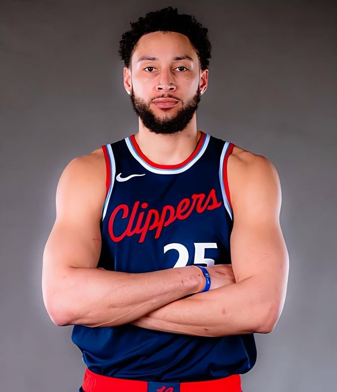 爱游戏手机版-关于赛地聚焦——NBA季后赛国际比赛日热度飙升；萨克拉门托国王状态回暖；悬念犹存；训练强度明显提升的信息