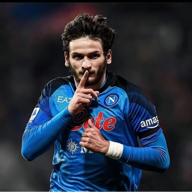 AYX爱游戏中国-关于那不勒斯关键时刻门线救险，志在法国杯名次提升，目标明确，轮换策略成焦点的信息