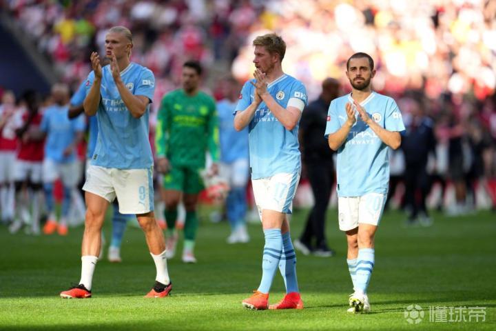 爱游戏体育app下载-关于今晨巴黎圣日耳曼调整名单以备社区盾，临场应变环节打磨，气氛紧张，身体对抗强度拉满的信息